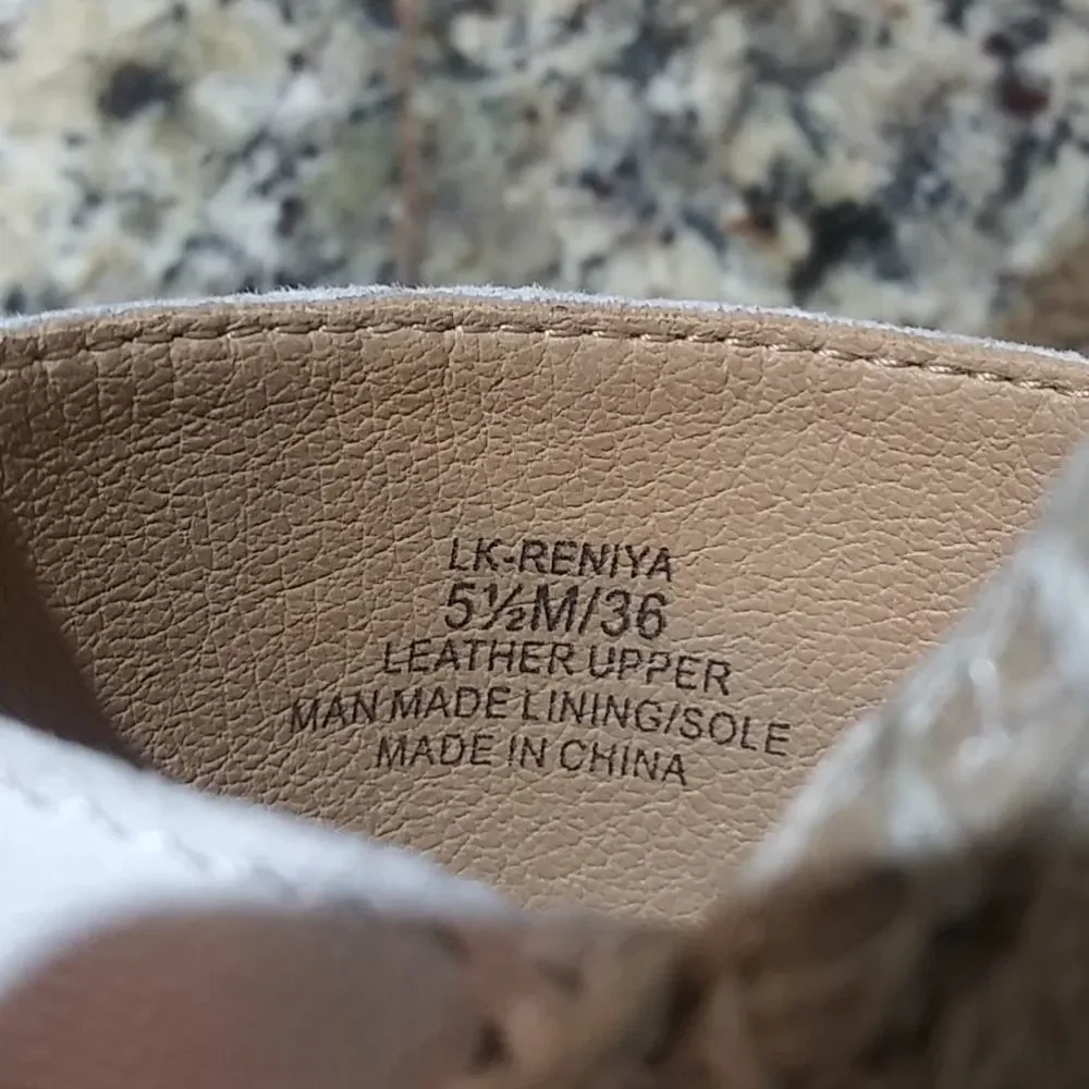 Lucky Brand heel light stitching